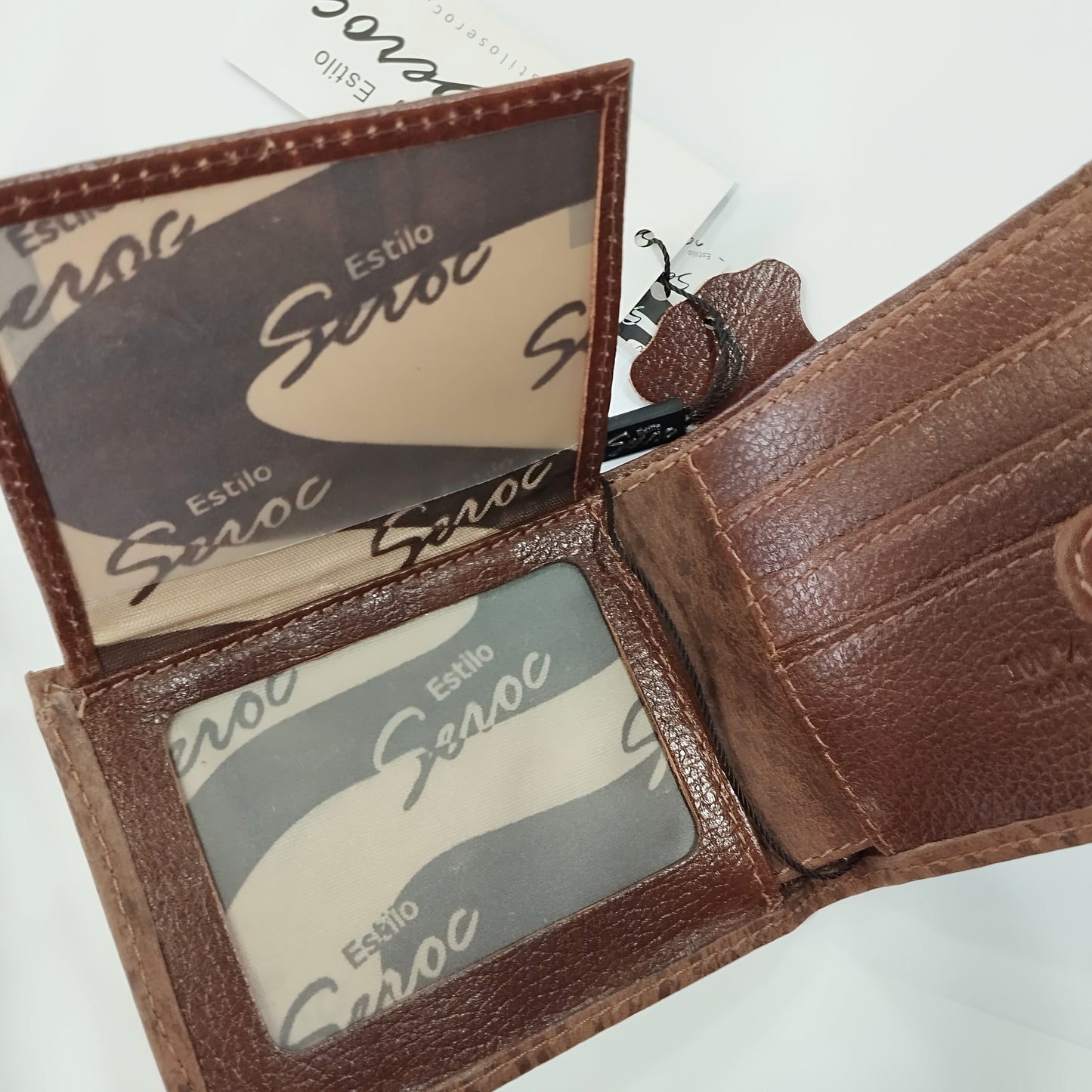 BILLETERA CON PRESILLA - HOMBRE