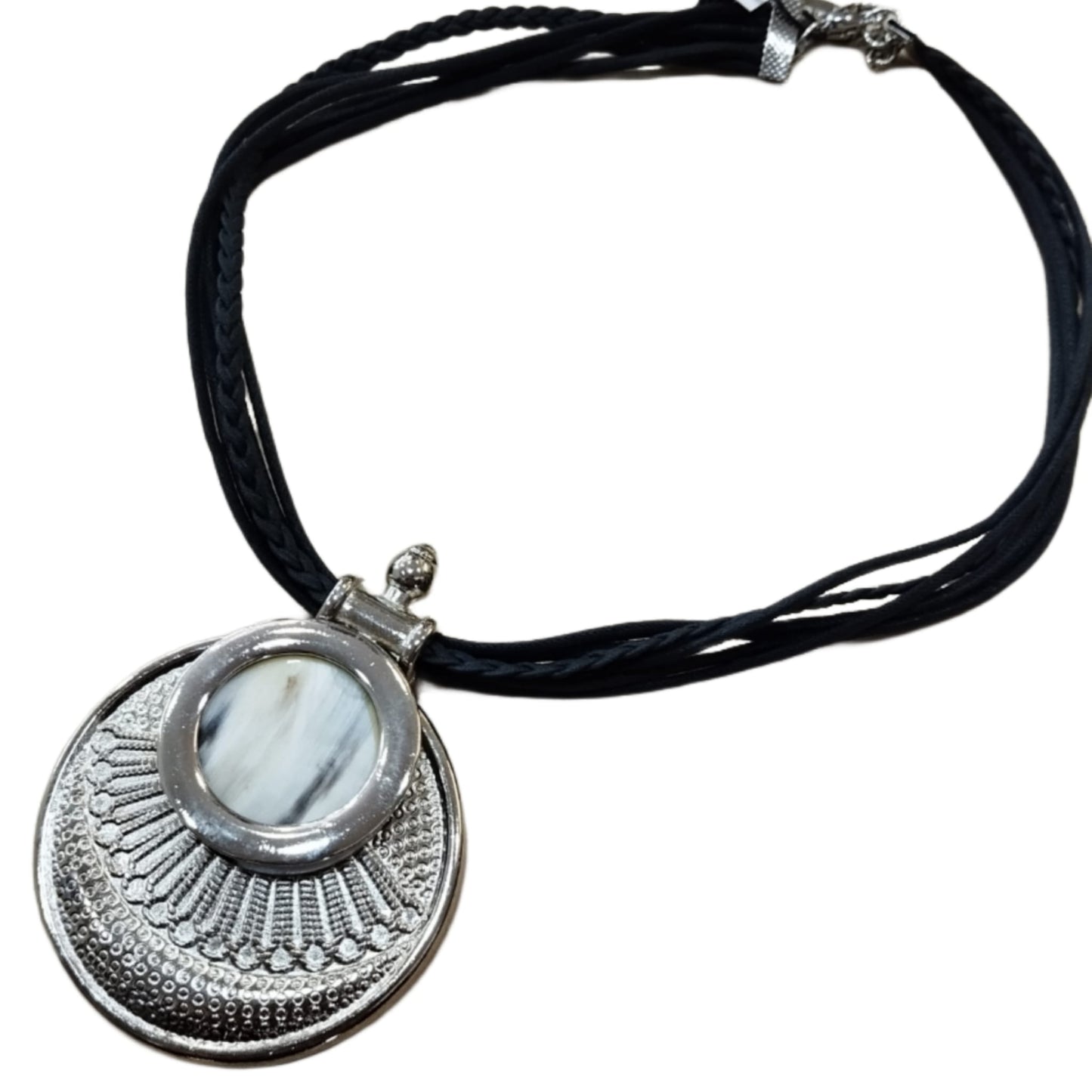 COLLAR NEGRO DIJE XL - MAGUY